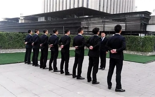 十堰解码催收流程透明化：债务清算的阳光路径
